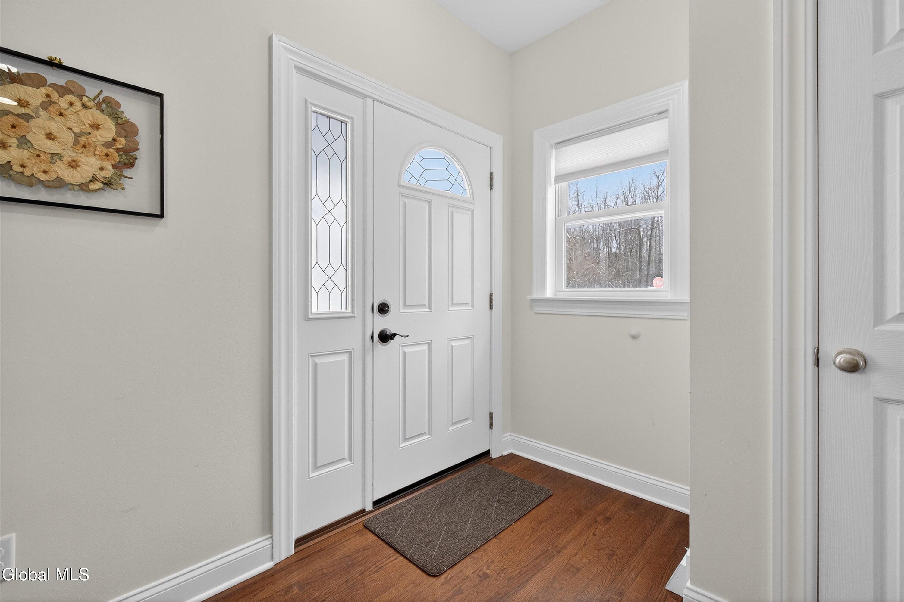 Image 3: 30-20 Stonebridge Dr-30