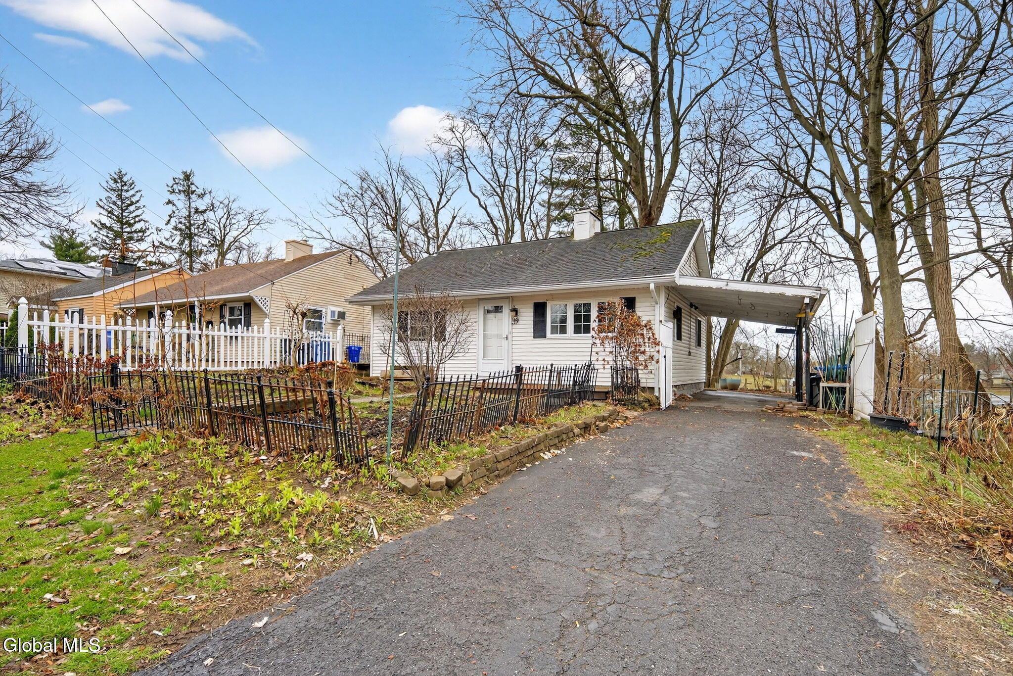 Image 3: 25-web-or-mls-025-001_DSC00559