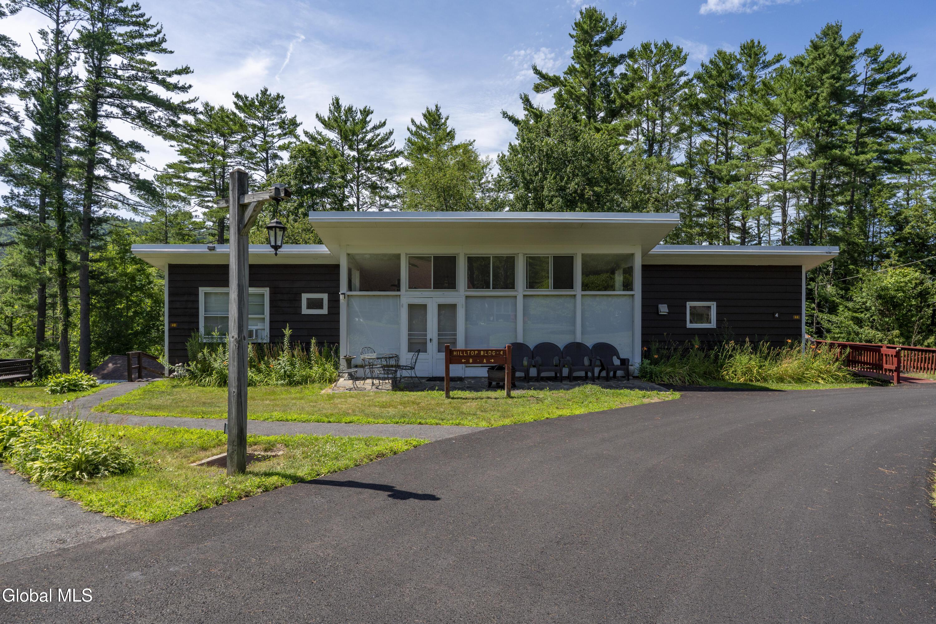 Image 2: 4B High Pines-2