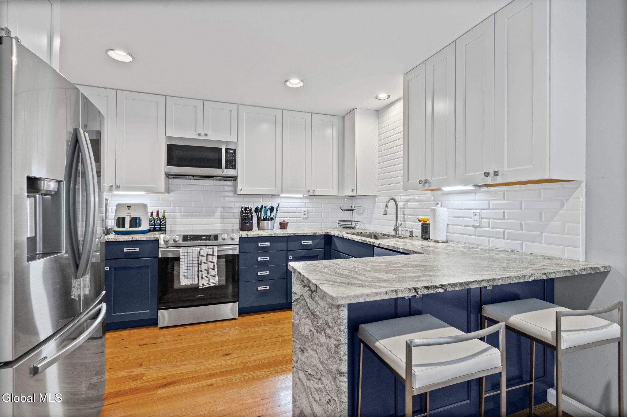 Image 4: 31-web-or-mls-6-sarazen-st