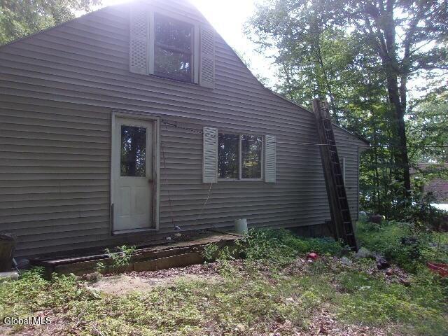 Image 3: Back_4