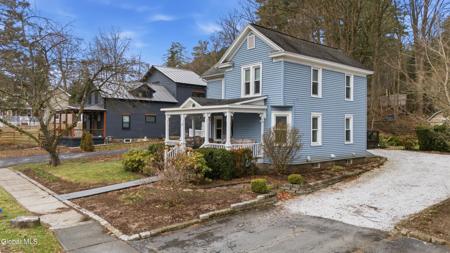 76 Schuyler Street
