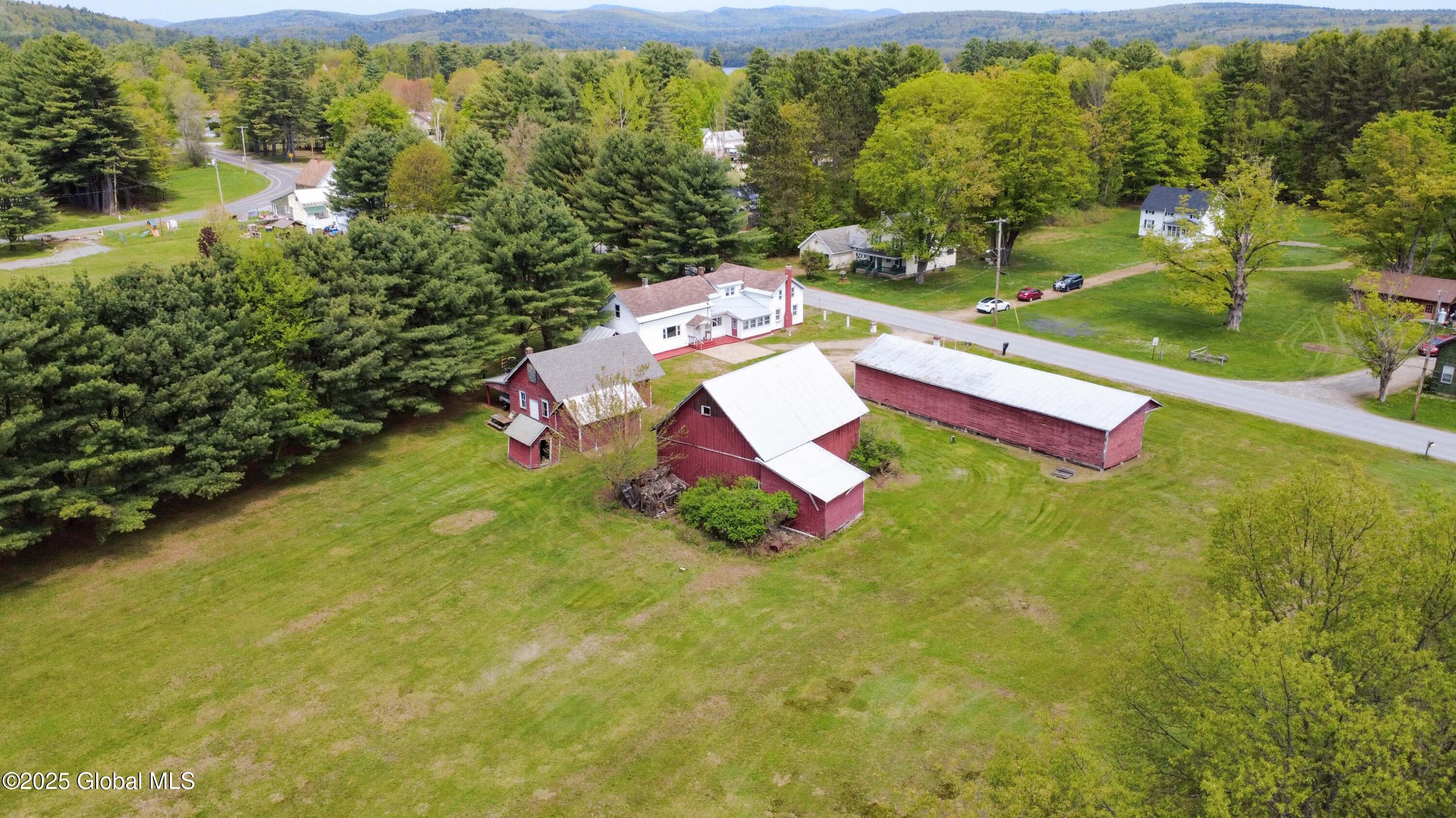 Image 2: 122 houseman-15