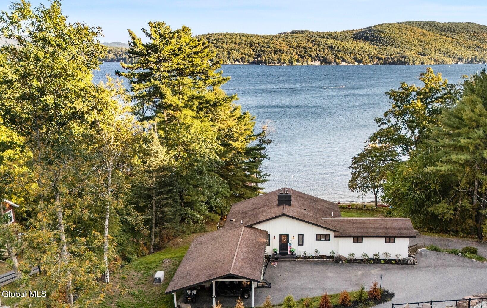 Image 1: LakeGeorge_Cropped