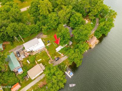 2295 Oaks Road