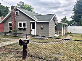 32 MEADOW RD