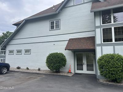 3014 Lake Shore Drive