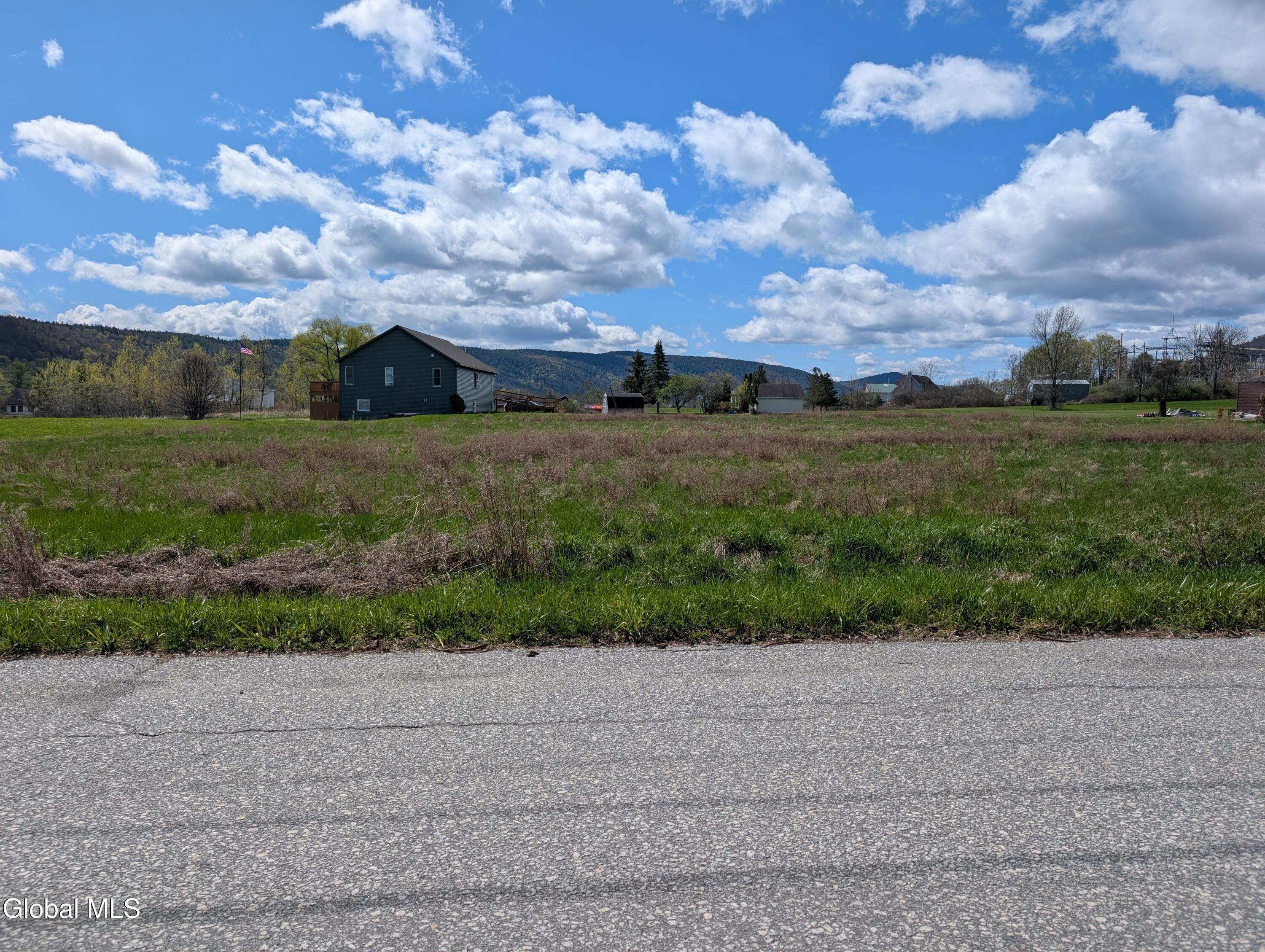 Image 1: PXL_20260501_145332491.MP