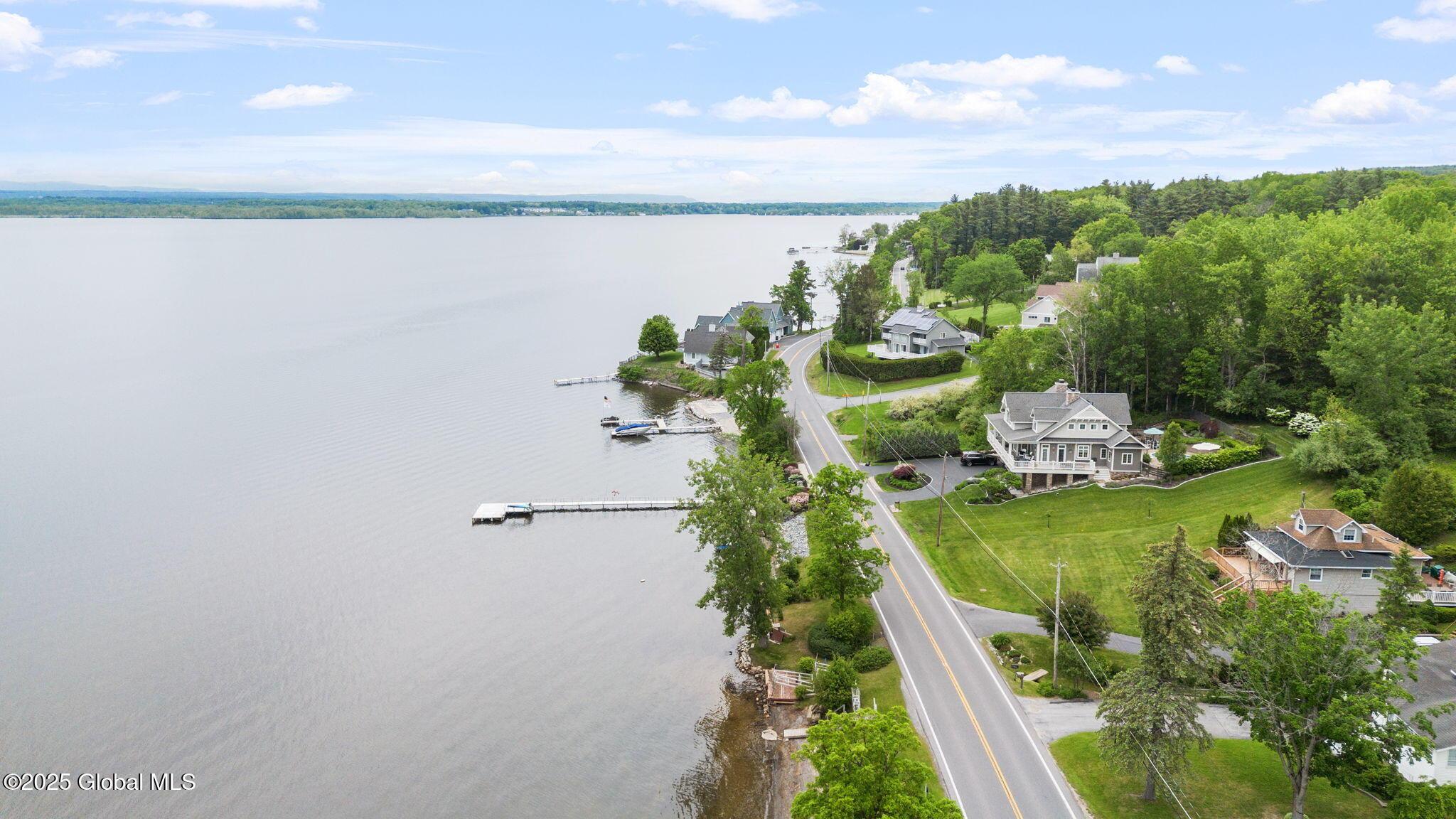 Image 3: 146-web-or-mls-736-ny-9p