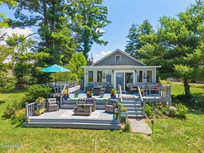 121 MacGathan Road