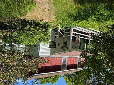 42 Overbrook Rd