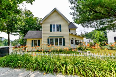 209 Lake Avenue