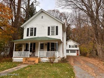 14 Mohican Road
