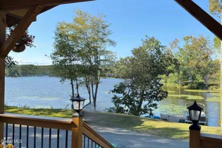 68 Lake Shore Circle Drive