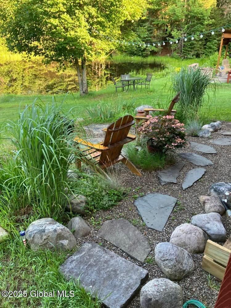 Image 3: Outdoor Space