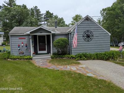17 Bayberry Lane