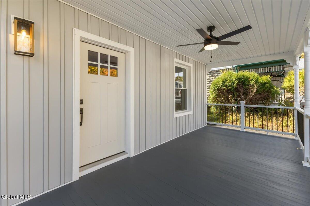 Image 2: 44-IMG_7065