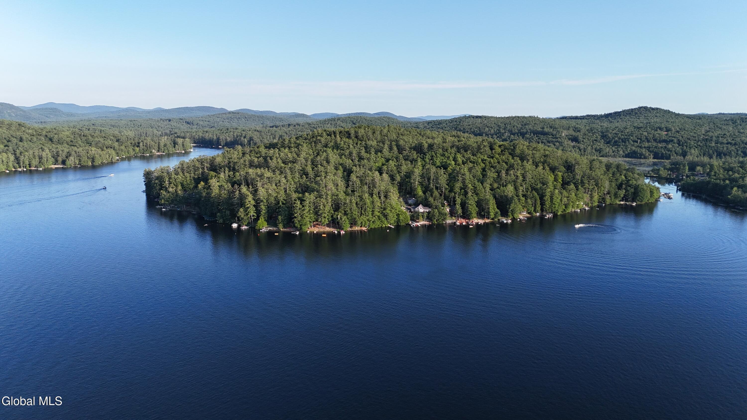 Image 2: Loon Lake