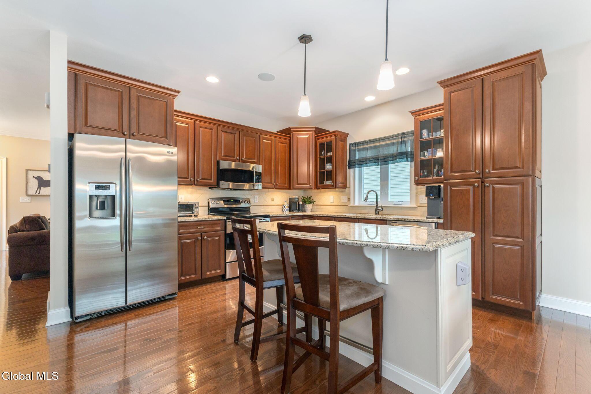 Image 3: 16-6StonebridgeDr_16