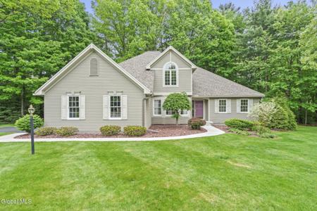 6 Ashley Place