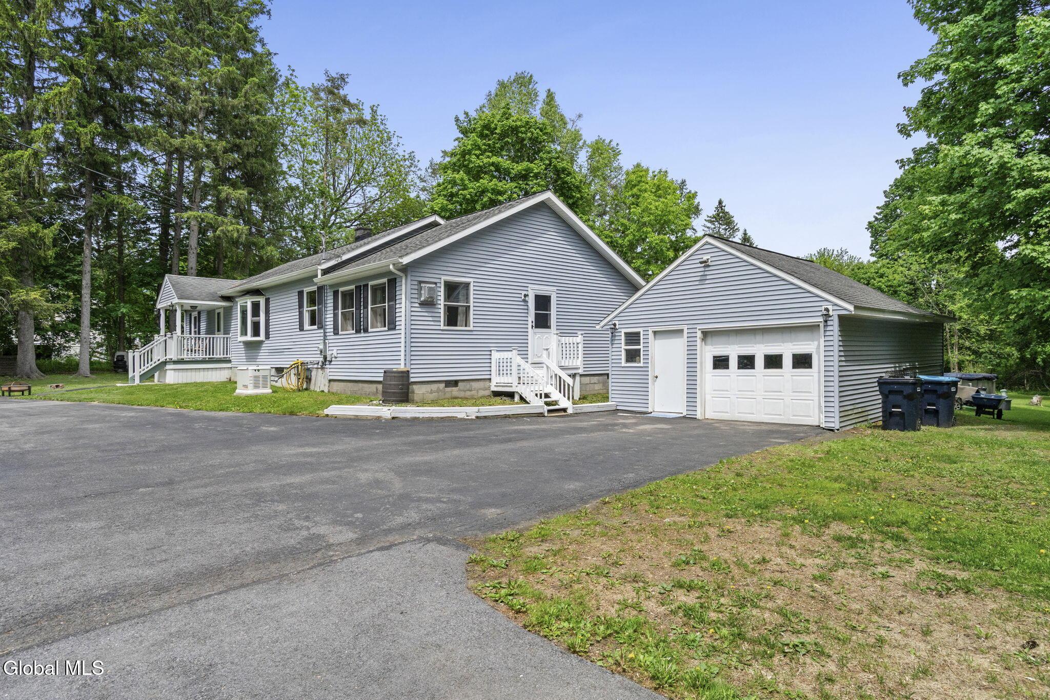 Image 2: 12-web-or-mls-42-midline-rd