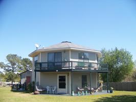 16 Meadowview Dr