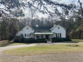 217 Woodlawn Drive