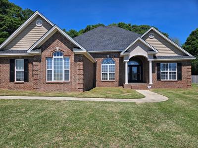 2611 Savannah Dr