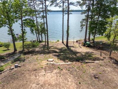 72 County Line Rd