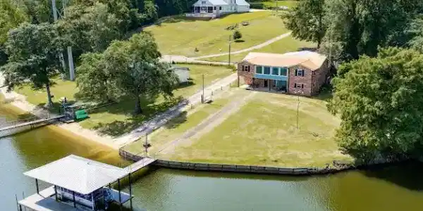153 Cove Drive