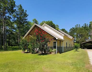301 Jenny Lynn Ln