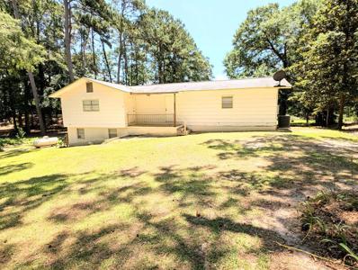 1002 Lakefront Drive