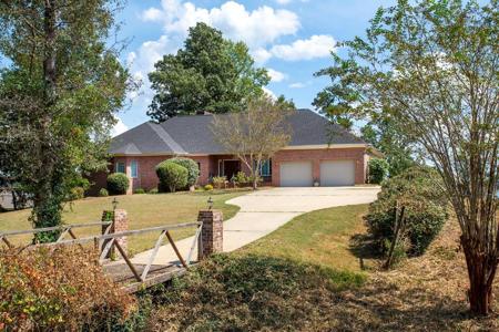 306 Pebble Beach Dr