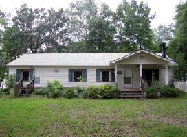 632 Deer Point