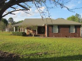 411 Winding Way Blvd