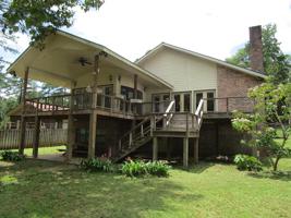 323 Englewood Dr