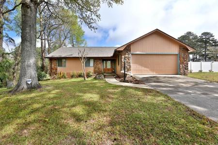409 Inlet Road