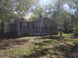629 College Hill Rd