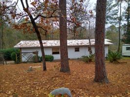 753 Hillcrest Dr