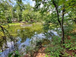 216 GLORYLAND CT