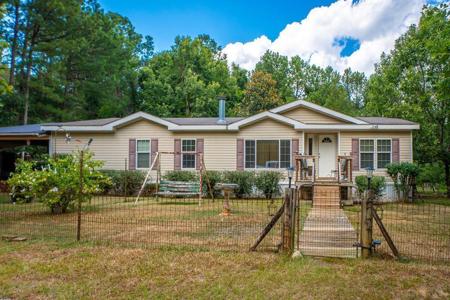 220 Fair Rd