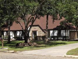 205 Irwinton Drive