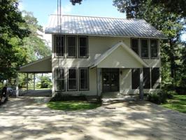 1264 Lake Front Drive