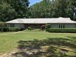 195 Woodlawn Drive