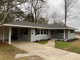 832 N Eufaula Avenue