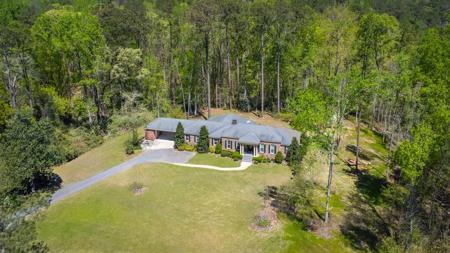950 Fox Ridge Rd