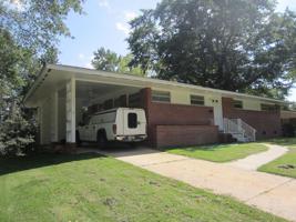 725 Holleman Drive