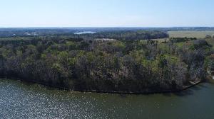 0 off Woodlawn Dr