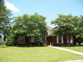 100 Red Oak Lane