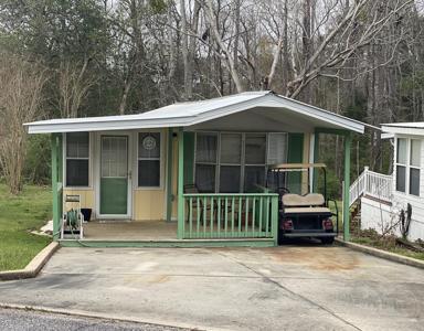 110 Whispering Pines Blvd